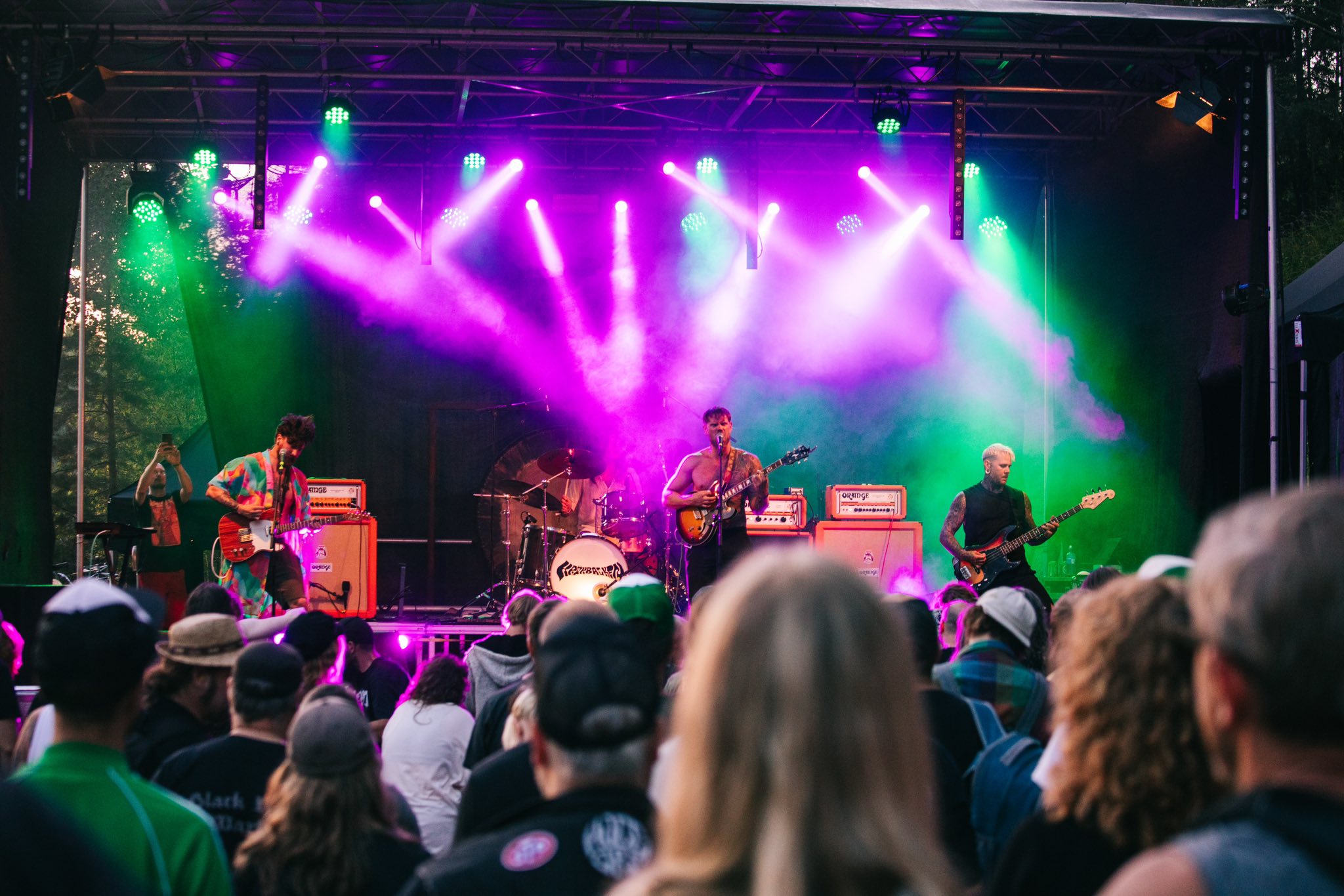 BAUTASTOR live — festival stage, crowd view